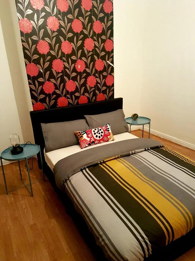 Budget House In Gants Hill Bed & Breakfast Ilford Luaran gambar