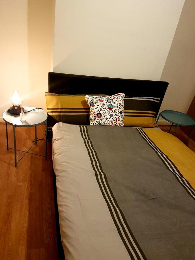 Budget House In Gants Hill Bed & Breakfast Ilford Luaran gambar